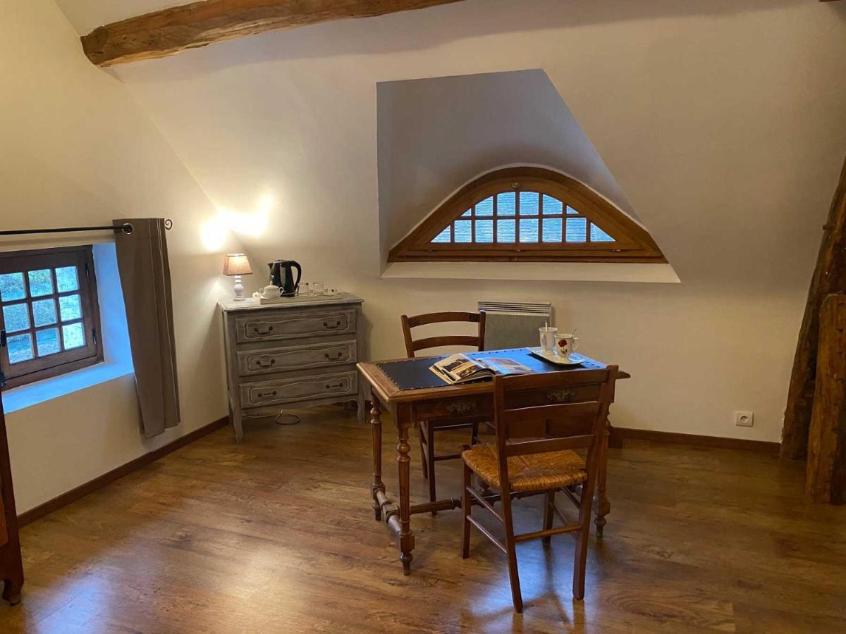 蒙特艾克斯Le Moulin De Pasnel住宿加早餐旅馆 外观 照片